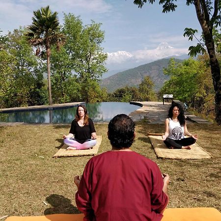 Tiger Mountain Pokhara Lodge Buitenkant foto