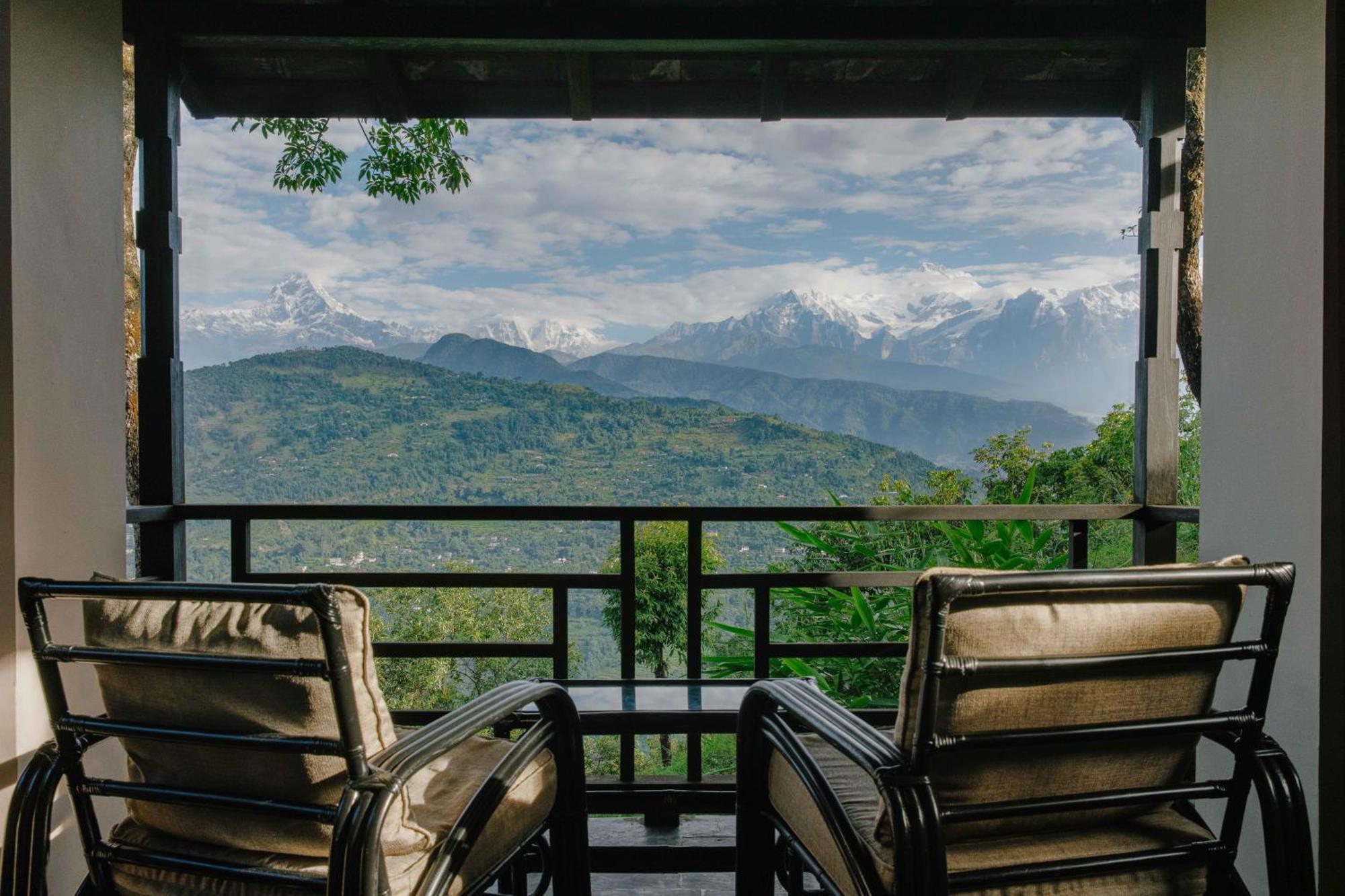 Tiger Mountain Pokhara Lodge Buitenkant foto